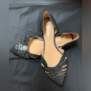 Brash Women’s Black Flats Shoes Size 7.5 Condition Good with one minor scuff